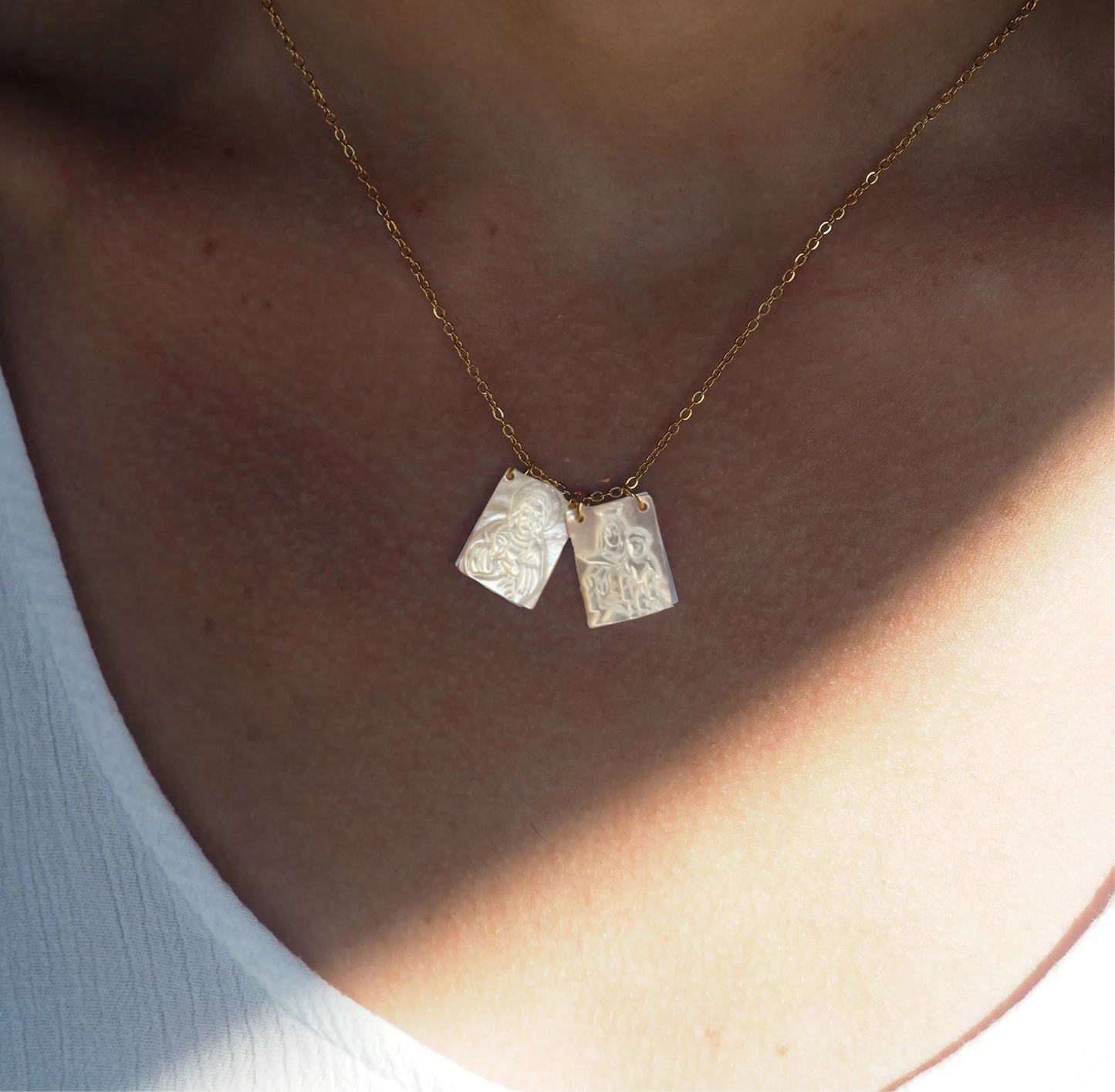 GOLDEN NACRE SCAPULARY NECKLACE