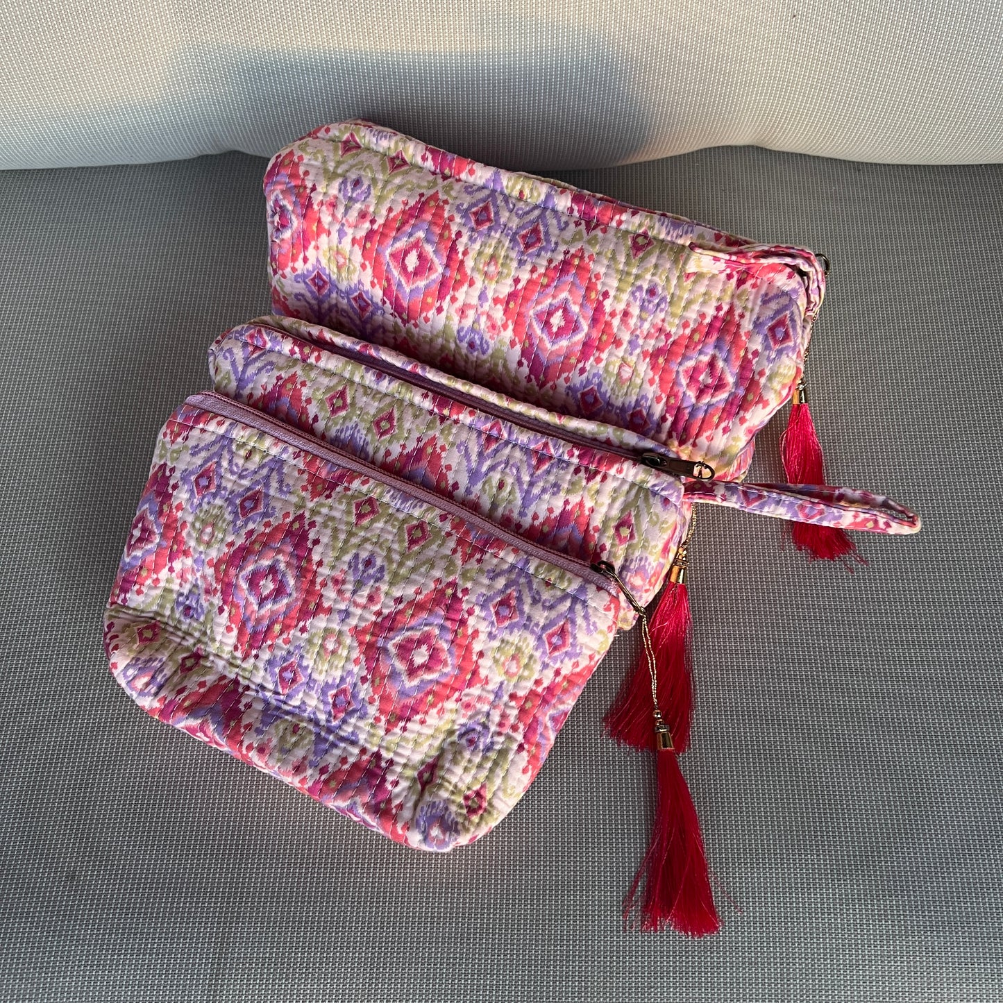 XS MISHIKA toiletry bag